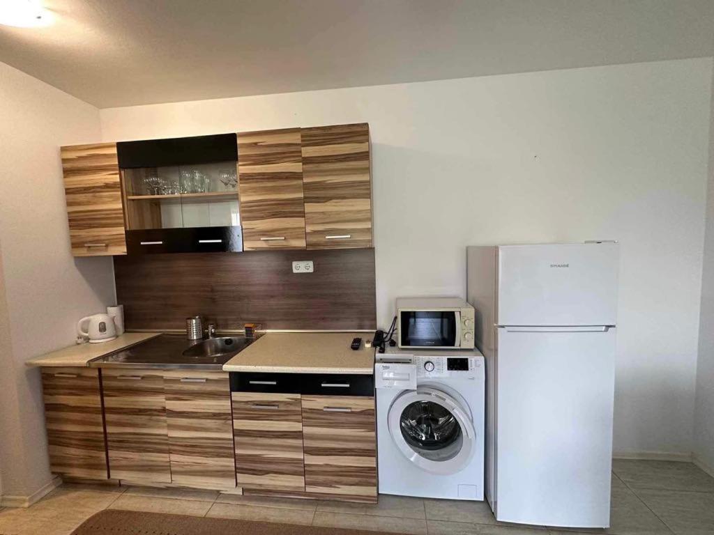 Niya Apartments Kavaci Sozopol Green Life Bilik gambar